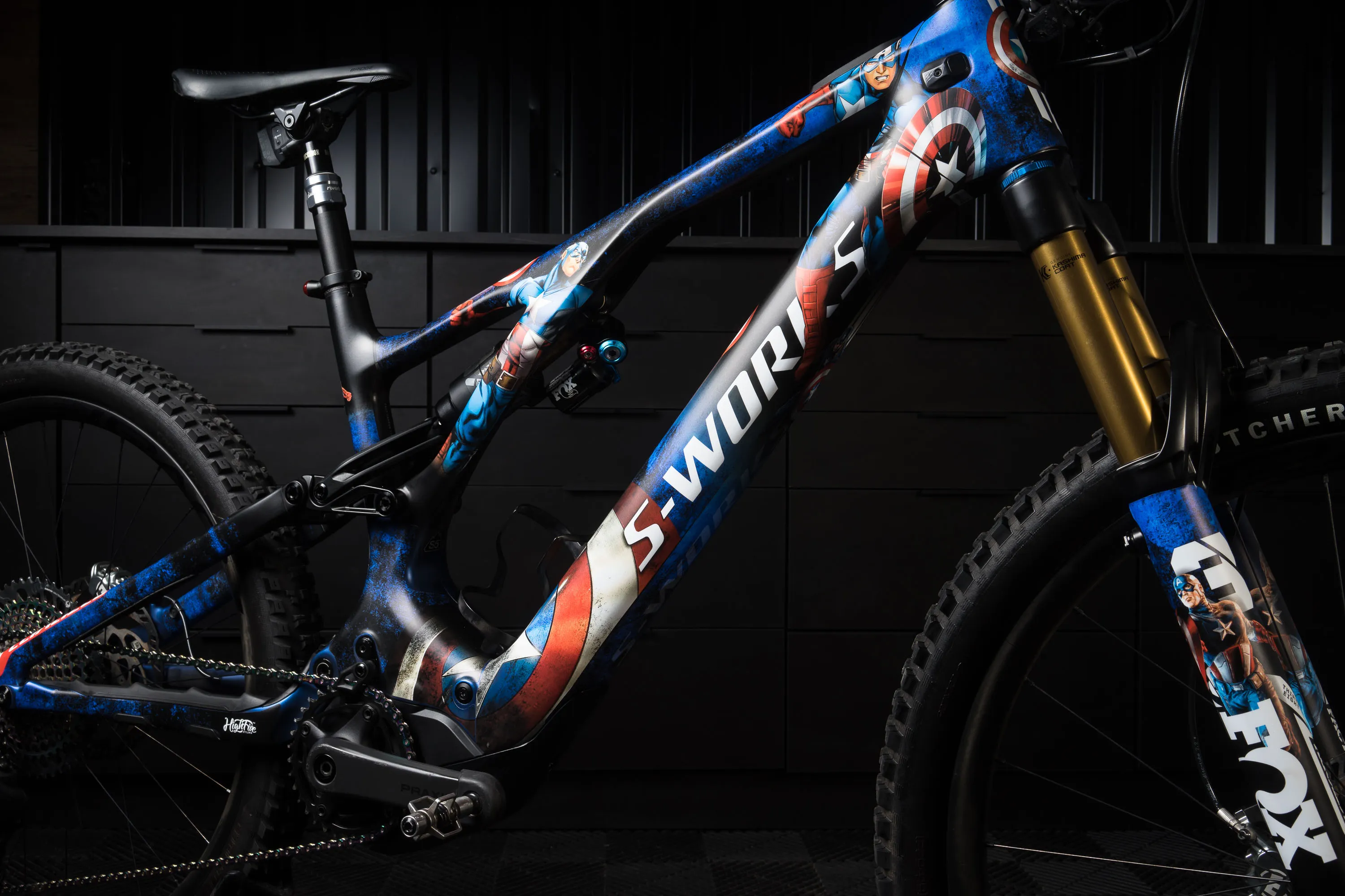 Odmień swojego elektryka Customowe folie graficzne na E-bike w Krakowie